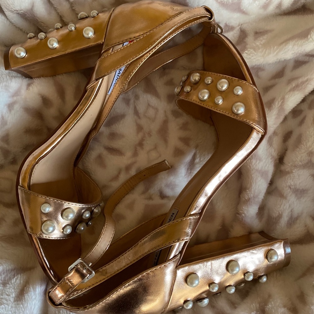 Steve Madden heels